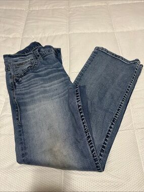 Buckle Men’s Bootcut Jeans in Washed Blue